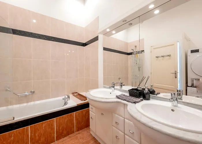 Palais Centre Historique Balcon *