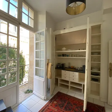 Appartement Palais Centre Historique Balcon *